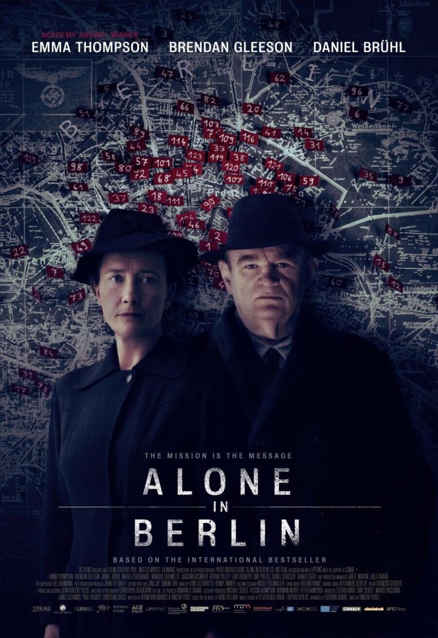 Cartel de Alone in Berlin - UK