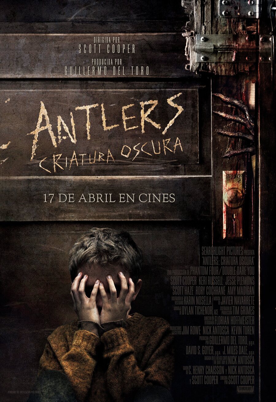 Cartel de Espíritus oscuros - 'Antlers: Criatura oscura' Póster España