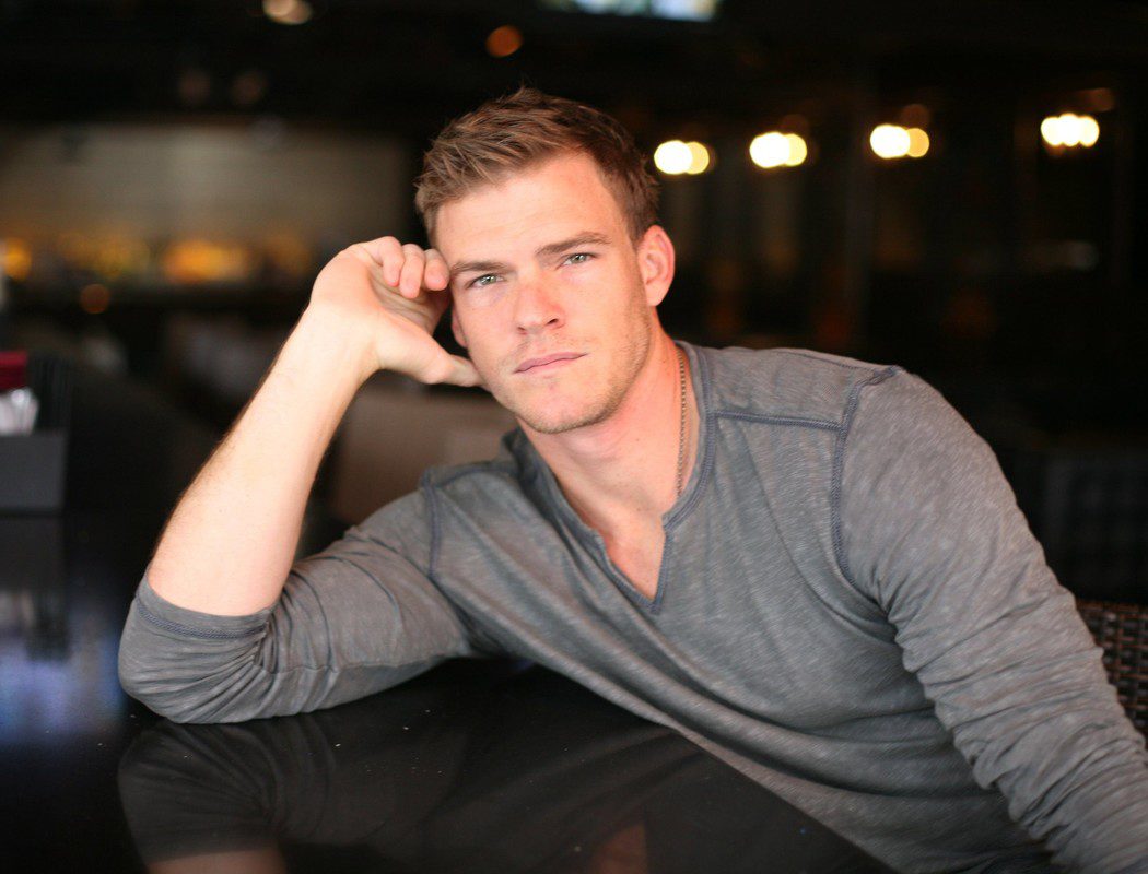 Alan Ritchson