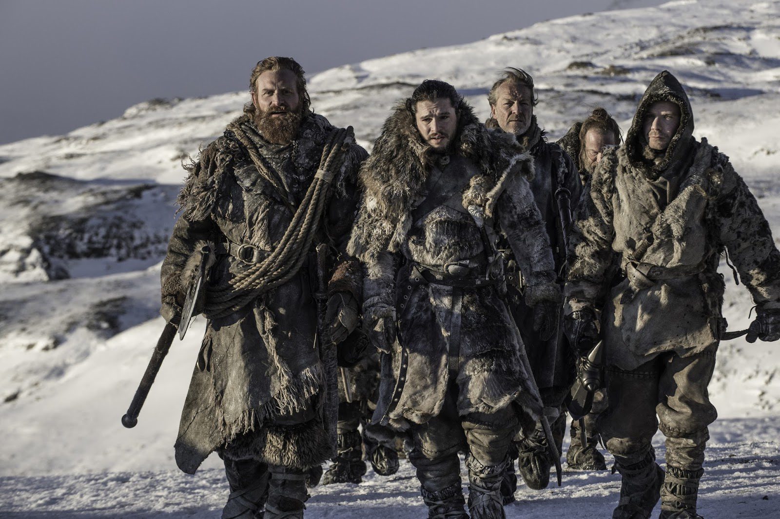 Jon, Jorah, Tormund, Thoros y Gendry en busca de los caminantes